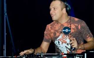 DJ Грув: «За несколько лет мы женились, повенчались, родили ребенка, завели двух собак и дом»